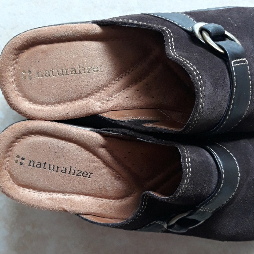 2x*Host Pick*Naturalizer gorgeous clogs - Picture 5 of 8